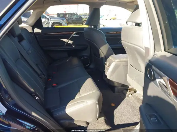 JTJBZMCA9K2039880 2019 LEXUS RX - Image 8
