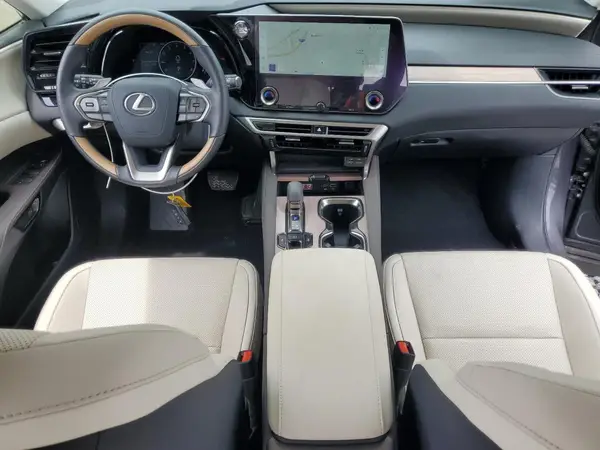 JTJCHMAA0R2020137 2024 LEXUS RX - Image 8