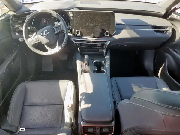 JTJCHMAA1P2011170 2023 LEXUS RX - Image 8