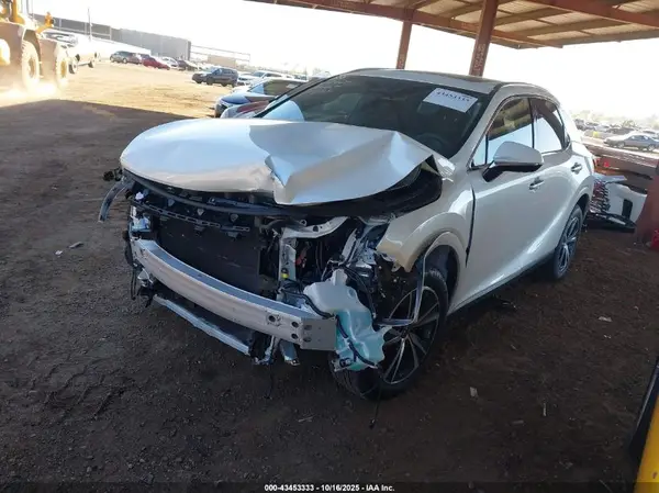 JTJCHMAA1S2025790 2025 LEXUS RX - Image 2
