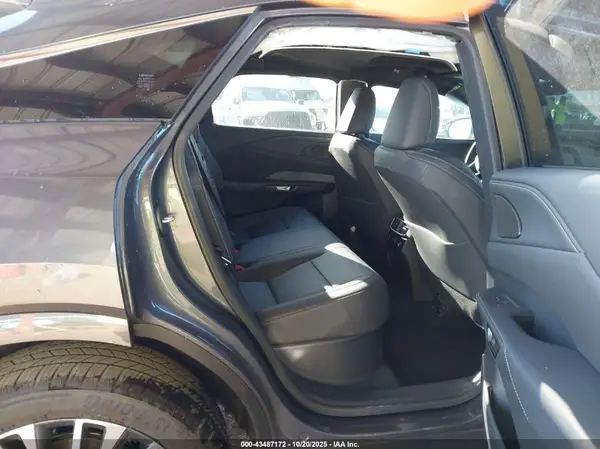 JTJCHMAA1S2028401 2025 LEXUS RX - Image 8