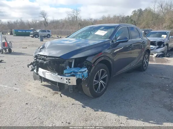 JTJCHMAA1S2030794 2025 LEXUS RX - Image 2