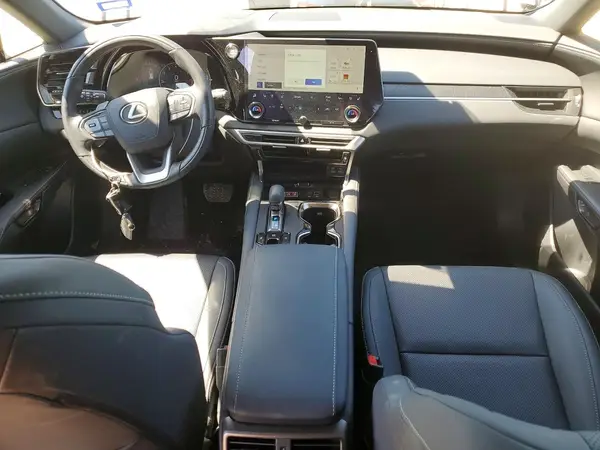 JTJCHMAA2R2014310 2024 LEXUS RX - Image 8
