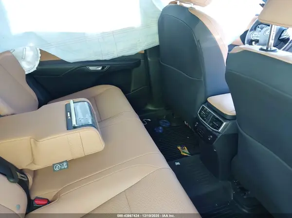 JTJCHMAA2R2020785 2024 LEXUS RX - Image 8