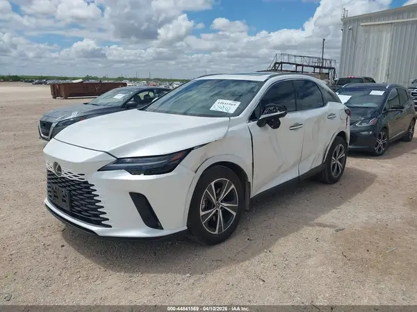 JTJCHMAA2S2029184 2025 LEXUS RX - Image 2
