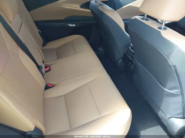 JTJCHMAA2T2037531 2026 LEXUS RX - Image 8