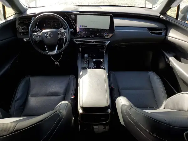 JTJCHMAA3P2003653 2023 LEXUS RX - Image 8