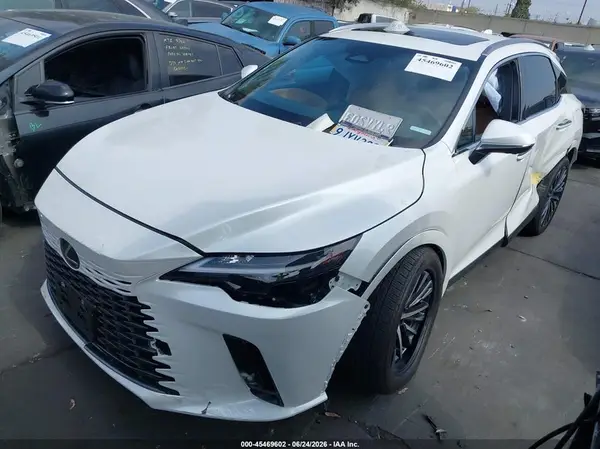 JTJCHMAA3R2014722 2024 LEXUS RX - Image 2