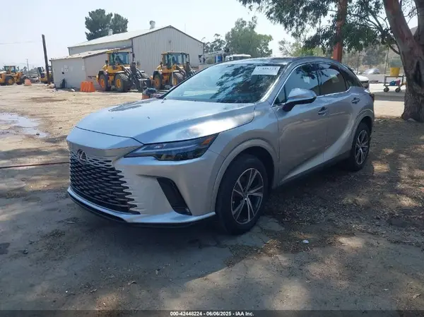 JTJCHMAA3S2022731 2025 LEXUS RX - Image 2