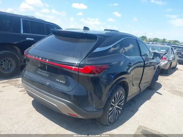 2023 LEXUS RX IAAI lot 45176157 auction photo 4