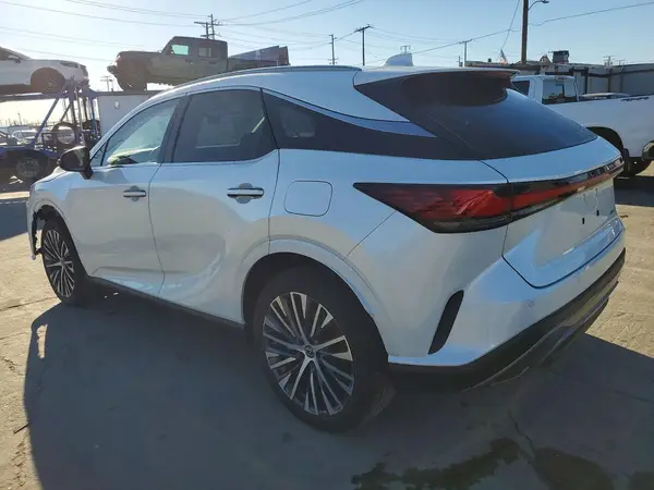 JTJCHMAA4R2014700 2024 LEXUS RX - Image 2