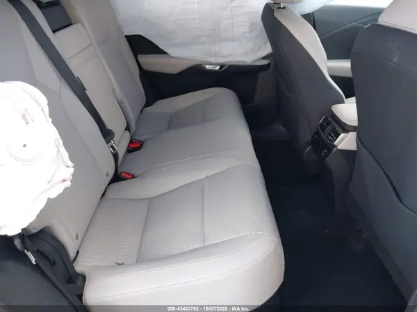 JTJCHMAA6R2016707 2024 LEXUS RX - Image 8