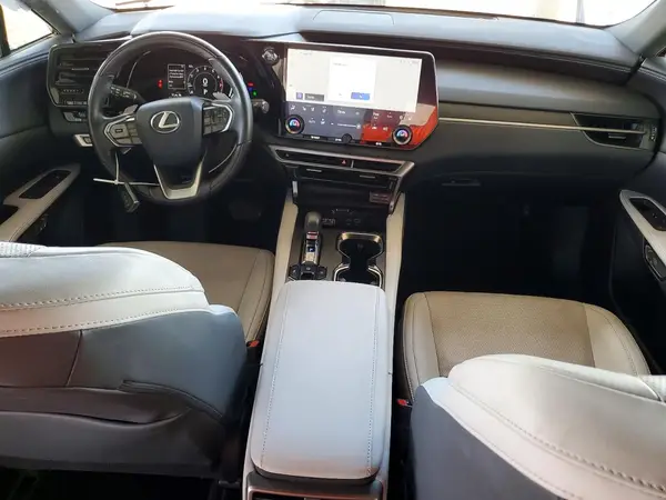 JTJCHMAA7P2006667 2023 LEXUS RX - Image 8