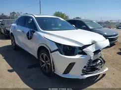 JTJCHMAA7S2033943 2025 LEXUS RX