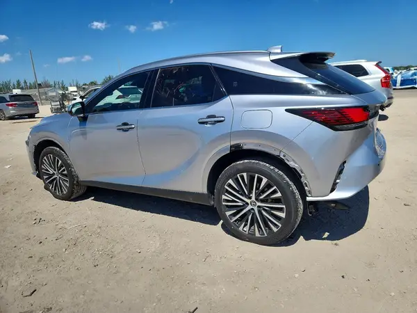 JTJCHMAA8P2009139 2023 LEXUS RX - Image 2