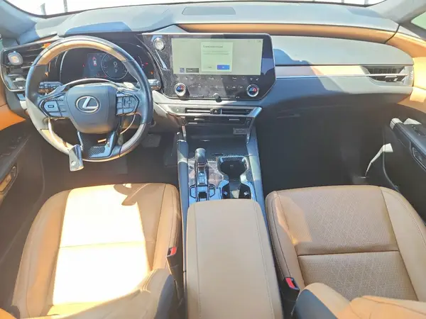 JTJCHMAA8P2009139 2023 LEXUS RX - Image 8