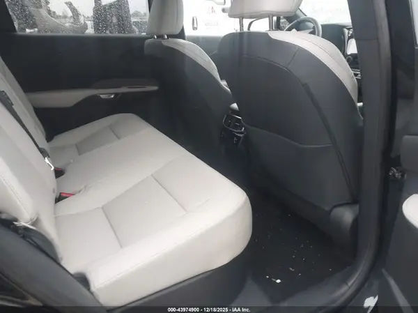 JTJCHMAA8S2031828 2025 LEXUS RX - Image 8