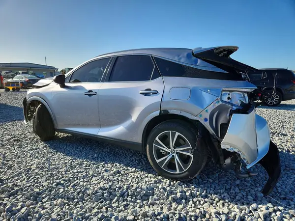 JTJCHMAA9R2011582 2024 LEXUS RX - Image 2