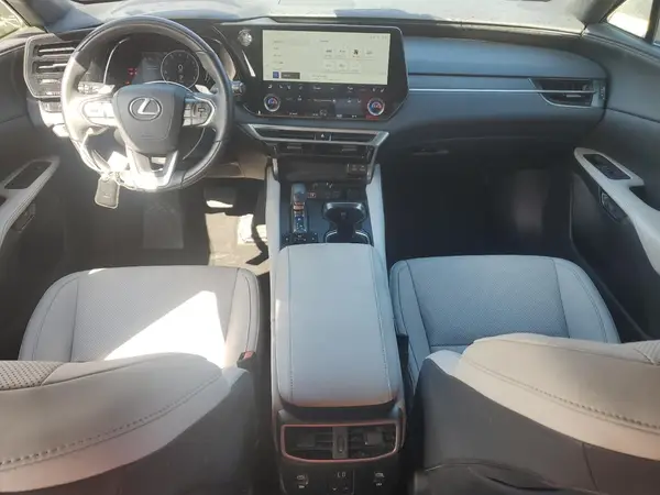 JTJCHMAA9R2014837 2024 LEXUS RX - Image 8