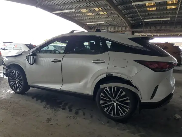 JTJCHMAA9S2024564 2025 LEXUS RX - Image 2