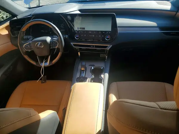 JTJCHMAAXS2022807 2025 LEXUS RX - Image 8