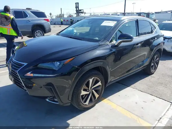 JTJDARBZ6L5006811 2020 LEXUS NX - Image 2