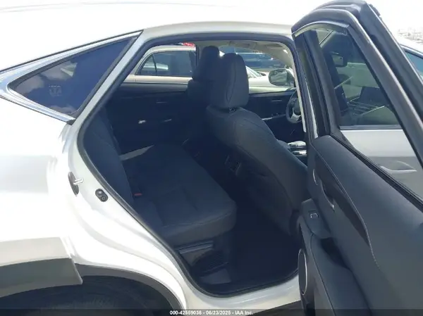 JTJDARDZ3M5026870 2021 LEXUS NX - Image 8