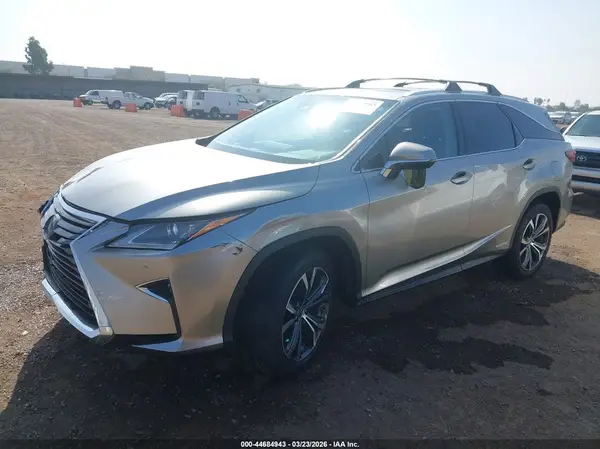 JTJDGKCA1J2002193 2018 LEXUS RX - Image 2