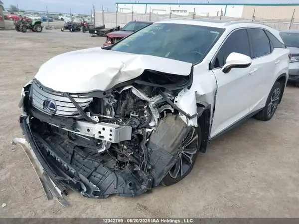 JTJDGKCA1J2003425 2018 LEXUS RX - Image 2