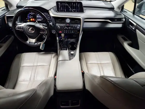 JTJDGKCA2J2002557 2018 LEXUS RX - Image 8