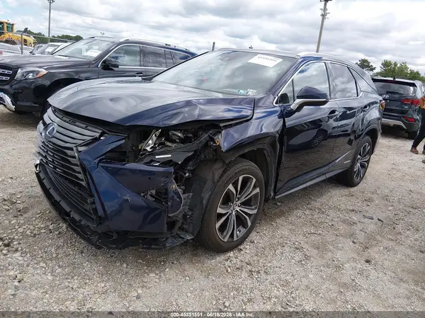 JTJDGKCA2J2003885 2018 LEXUS RX - Image 2