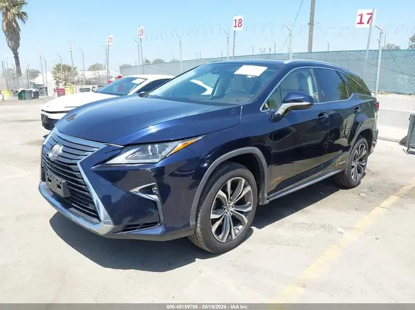 JTJDGKCA2J2004597 2018 LEXUS RX - Image 2