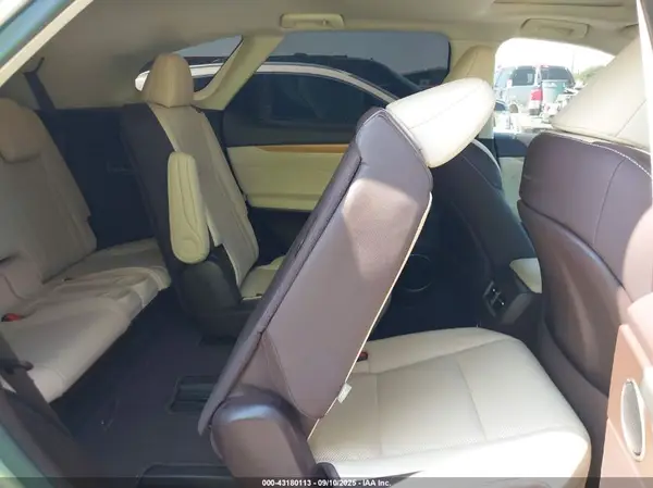 JTJDGKCA3K2007820 2019 LEXUS RX - Image 8