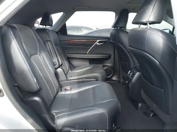 JTJDGKCA4J2001622 2018 LEXUS RX - Image 8