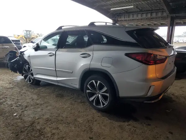 JTJDGKCA5J2001645 2018 LEXUS RX - Image 2