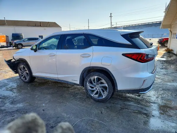 JTJDGKCA5J2004206 2018 LEXUS RX - Image 2