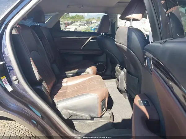 JTJDGKCA5K2006152 2019 LEXUS RX - Image 8