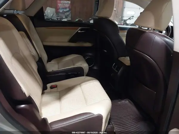 JTJDGKCA6J2004313 2018 LEXUS RX - Image 8