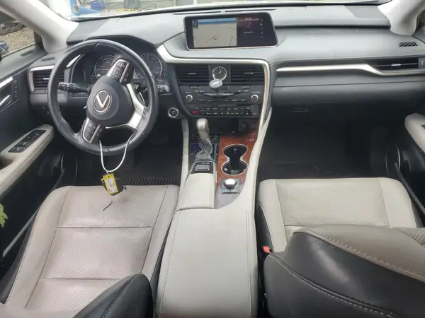 JTJDGKCA8J2004443 2018 LEXUS RX - Image 8