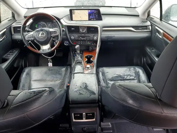 JTJDGKCA8K2006100 2019 LEXUS RX - Image 8