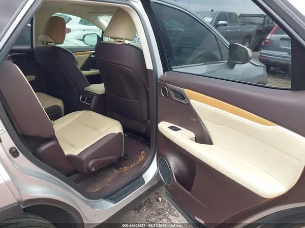 JTJDGKCA8K2007327 2019 LEXUS RX - Image 8