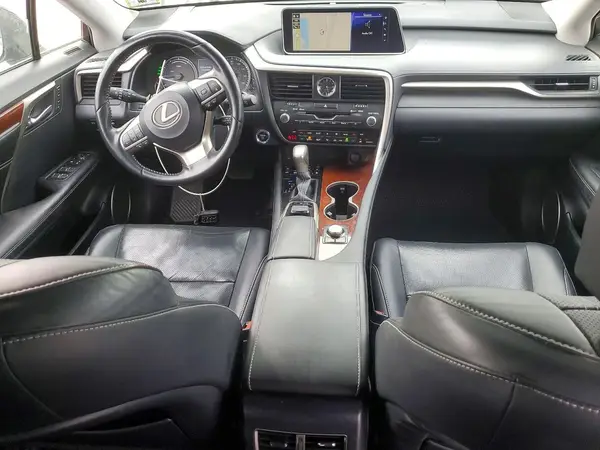 JTJDGKCA8K2007764 2019 LEXUS RX - Image 8