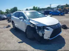 JTJDGKCAXJ2000653 2018 LEXUS RX