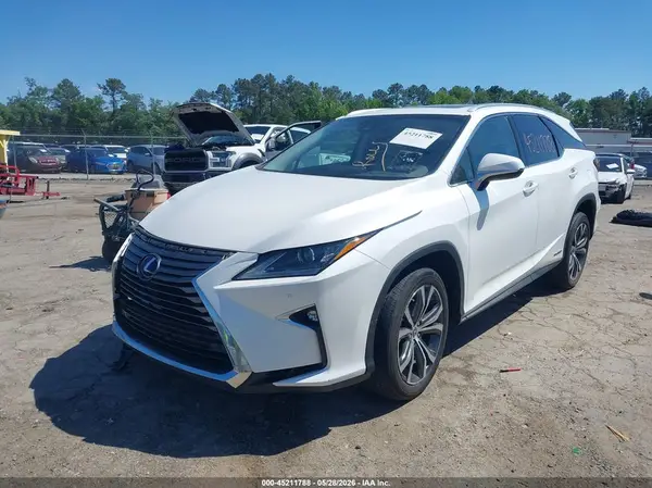 JTJDGKCAXJ2000653 2018 LEXUS RX - Image 2