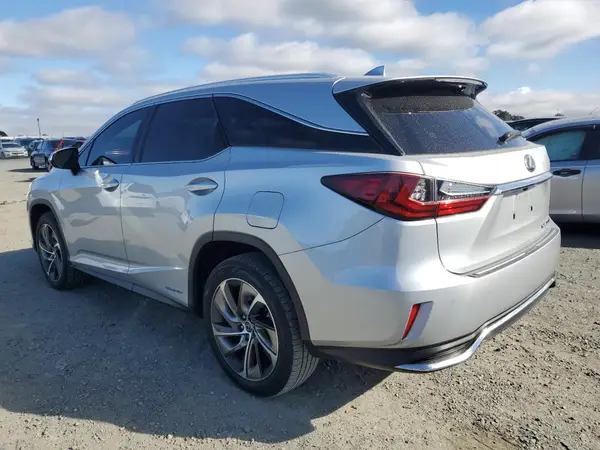 JTJDGKCAXJ2003312 2018 LEXUS RX - Image 2