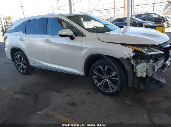 JTJDGKCAXJ2004184 2018 LEXUS RX - Image 1