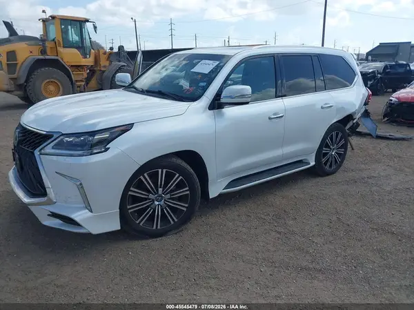 JTJDY7AX0L4327961 2020 LEXUS LX - Image 2