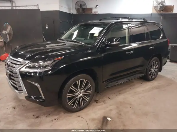JTJDY7AX0M4352294 2021 LEXUS LX - Image 2