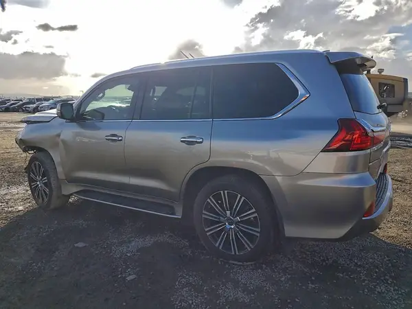 JTJDY7AX8M4350082 2021 LEXUS LX - Image 2