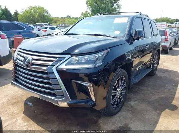 JTJDY7AXXL4313842 2020 LEXUS LX - Image 2